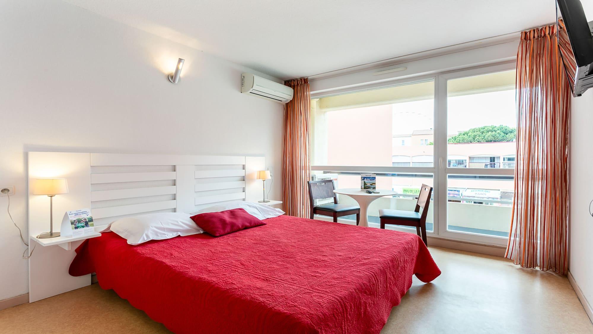 Appart hôtel Vacancéole - Résidence Le Saint Clair Agde